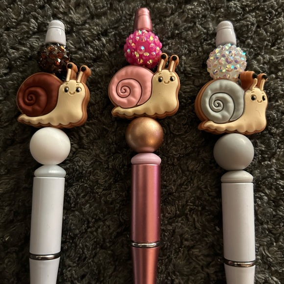 Snail Themed Pens with Glitter Accents - Picture 2 of 2